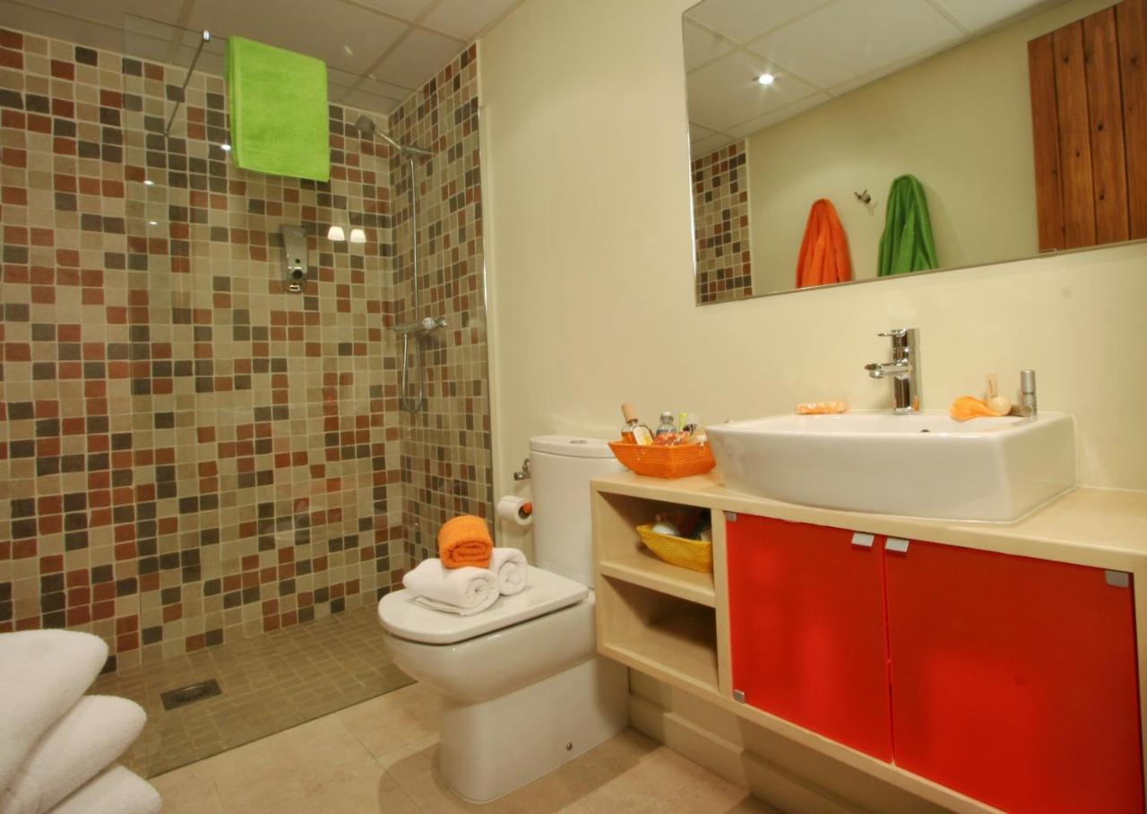 Apartamentos Uncastillo ภายนอก รูปภาพ
